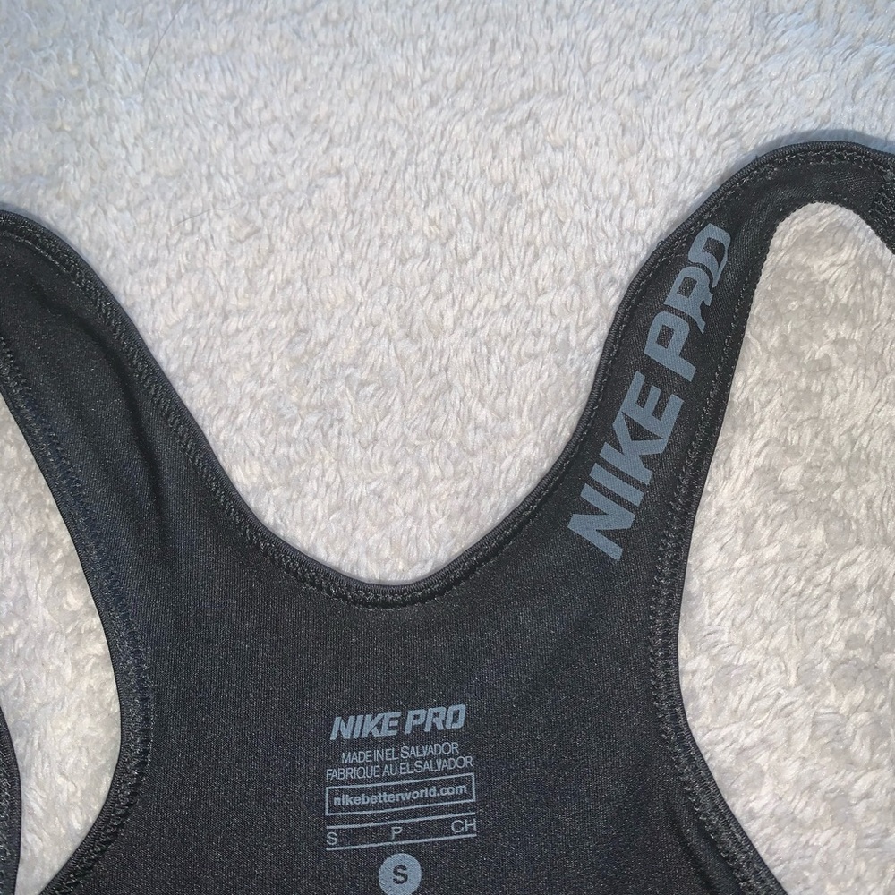 Nike Pro Racerback Tank - Picture 2 of 3